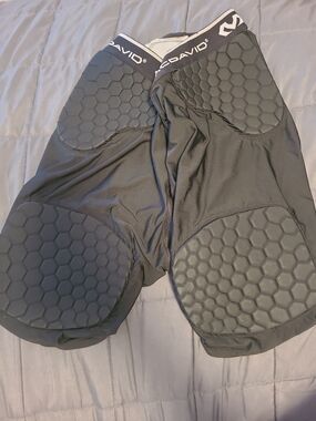 McDavid Men’s Black Padded Compression Shorts